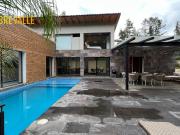 VENTA CASA EN VALLE DE BRAVO CASA PEÑA BLANCA
