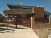 VENTA CASA EN VILLA DEL LAGO VILLA CARLOS PAZ CORDOBA