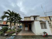 VENTA CASA ESQUINERA URBANIZACION VILLA DEL REY ETAPA...