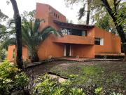 VENTA CASA ESTILO BARRAG?N CON SEGURIDAD EN CUERNAVACA V370