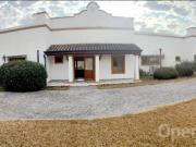 Venta Casa estilo colonial 5 dormitorios en Altos De...