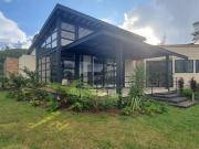 VENTA DE CASA FINCA EN PARCELACIÓN CAMPESTRE – EL RETIRO... VENTA DE CASA FINCA EN PARCELACIÓN CAMPESTRE – EL RETIRO...