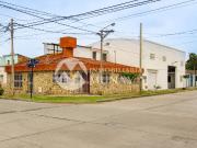 VENTA CASA GALPON MACROCENTRO