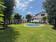 Venta Casa Gran Patio Estadio Italiano Metro