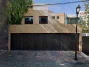 VENTA CASA HERMOSA EN LAS AGUILAS