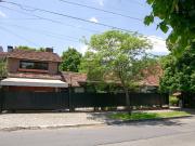 VENTA CASA HURLINGHAM 3 DORM PILETA DOBLE LOTE