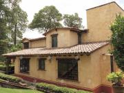 Venta Casa Impecable en el Bosque, Espacios Diseñados...