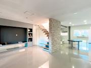 VENTA CASA INTELIGENTE 4 AMBIENTES CON PARQUE