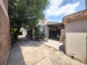 VENTA CASA INTERNA AMPLIO TERRENO
