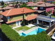 VENTA CASA JARDINES CURAUMA 5D 3B 2E