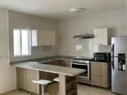 Venta Casa Jardines del Sur 4 Canc?n. Alberca, gym y...