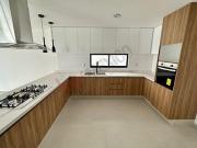 VENTA CASA JURIQUILLA RECAMARA PLANTA BAJA Y ROOF GARDEN