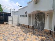 VENTA CASA LA FLORA DE UN SOLO PISO 4 GARAJES LSA