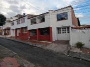 VENTA CASA LAGOS I FLORIDABLANCA. Cod V10205