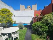 VENTA CASA LINIERS PILETA JARDIN COCHERA