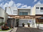 VENTA CASA LOMAS DE JURIQUILLA RECÁMARA EN PLANTA BAJA