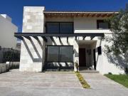 VENTA CASA LOMAS LA VISTA QUERÉTARO