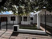 VENTA CASA LOS ROBLES 5 DORMITORIOS APTA CREDITO