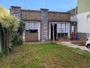 Venta Casa Lote en Villa Lugano