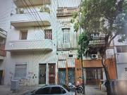 VENTA CASA LOTE PROPIO A RECICLAR EN BALVANERA