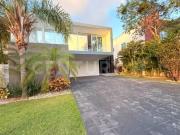 VENTA CASA LUJO LAGOS DEL SOL