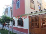 Venta Casa Mas Cochera En Condominio Los Sauces ID 1091731