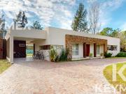 VENTA CASA MIRALAGOS 3 DORMITORIOS