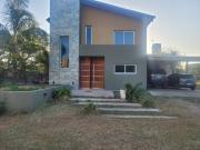 VENTA CASA MODERNA EN COUNTRY VALLE DEL GOLF – MALAGUEÑO