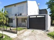 VENTA CASA MULTIFAMILIAR 5 AMB + 2 PH CASTELAR