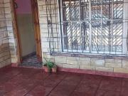 VENTA CASA MULTIFAMILIAR CASTELAR