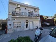 VENTA CASA MULTIFAMILIAR + GALPON