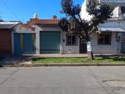 VENTA CASA MULTIFAMILIAR+LOCAL MORON APTO CREDITO