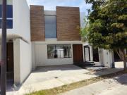 Venta Casa Nueva en Coto privada El Mayorazgo...