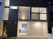 VENTA CASA NUEVA EN LOMAS DE ANGELOPOLIS, PUEBLA