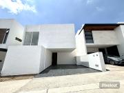VENTA CASA NUEVA EN ST ANGELO