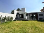 Venta Casa para estrenar en Pedregal de Echegaray con...