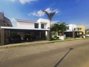 VENTA CASA PARAISO COUNTRY CLUB