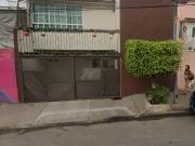 VENTA CASA PASEOS DE TAXQUEÑA