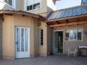 VENTA CASA PASILLO UNICO DOS DORMITORIOS TRIANGULO