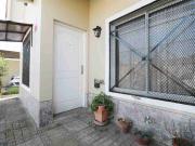 VENTA CASA PH 3 AMBIENTES JARDIN COCHERA ITUZAINGO