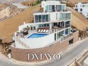 Venta Casa Poseidón de 938M2 con 6 dormitorios y 4 cocheras