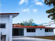 Vendo casa 350m2 Prados del Este 1064