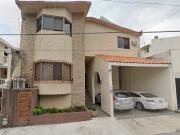 VENTA CASA PRAGA LAS TORRES MONTERRREY N. L