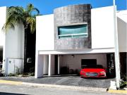 Venta Casa Privanzas Sexto Sector Valle Oriente