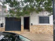 VENTA CASA PUEYRREDON 2 DORMITORIOS CON COCHERA