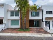 VENTA CASA QUERETARO CUMBRES DEL LAGO JURIQUILLA
