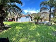 VENTA CASA QUINTA 5 AMBIENTES CON GALERIA Y PILETA DERQUI