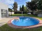 Venta Casa Quinta Pilar Centro Con Pileta / Permuto /...