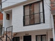 Venta Casa Quintas de la Playa, Caicedo Medellin