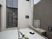 VENTA CASA RECICLADA DE TRES DORMITORIOS CON PATIO Y...
